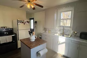 1096 Sevall St, Zanesville, OH 43701 - Photo 4