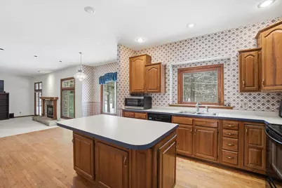 1417 Whispering Pines Lane, Bellefontaine, OH 43311 - Photo 8