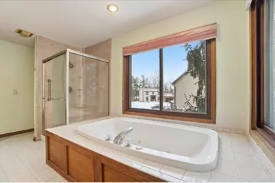 1417 Whispering Pines Lane, Bellefontaine, OH 43311 - Photo 20