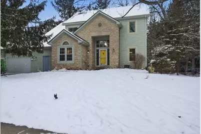 1417 Whispering Pines Lane, Bellefontaine, OH 43311 - Photo 4