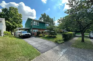 1472 Blaine Dr, Columbus, OH 43227 - Photo 2