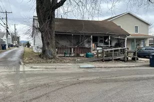 757 W Mulberry St, Lancaster, OH 43130 - Photo 1