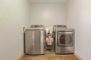 239 Peters Run Ct, Commercial Point, OH 43116 - Photo 24