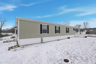 289 Redwood Dr, Marysville, OH 43040 - Photo 2