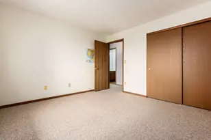 5885 Beechcroft Rd, Columbus, OH 43229 - Photo 22