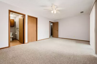 5885 Beechcroft Road #306, Columbus, OH 43229 - Photo 16