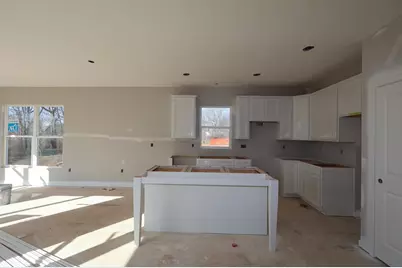 359 Oakmont Drive, Commercial Point, OH 43116 - Photo 6