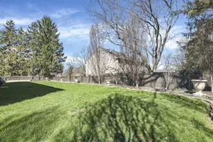 2626 Chartwell Rd, Columbus, OH 43220 - Photo 44