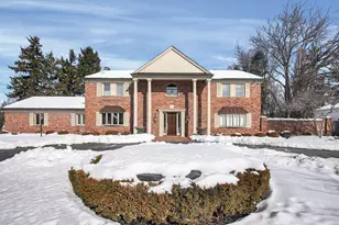 2626 Chartwell Rd, Columbus, OH 43220 - Photo 1