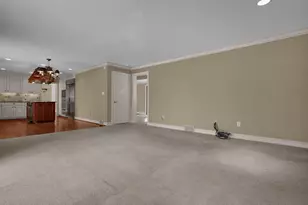 2626 Chartwell Rd, Columbus, OH 43220 - Photo 20