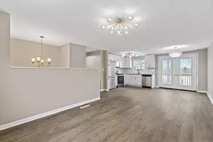 1213 Elm Park Cir, Galloway, OH 43119 - Photo 6