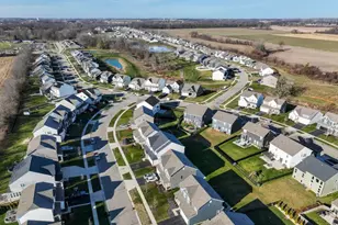 358 Oakmont Dr, Commercial Point, OH 43116 - Photo 14