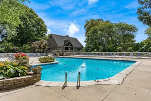 4753 Olentangy River Rd, Columbus, OH 43214 - Photo 32