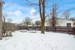 4735 Heatherton Dr, Columbus, OH 43229 - Photo 36