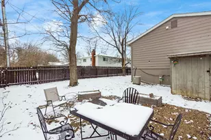 4735 Heatherton Dr, Columbus, OH 43229 - Photo 38