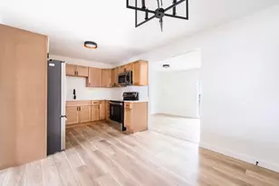 3689 Beacontree Dr, Columbus, OH 43224 - Photo 4