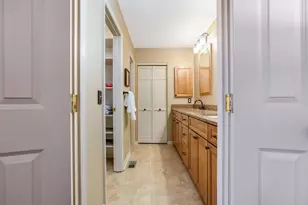 2158 Sandston Rd, Columbus, OH 43220 - Photo 38