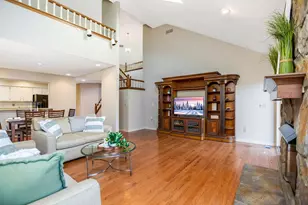 2158 Sandston Rd, Columbus, OH 43220 - Photo 8