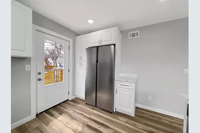 2897 Grasmere Avenue, Columbus, OH 43224 - Photo 8