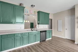 4642 Snowy Meadow Dr, Grove City, OH 43123 - Photo 6
