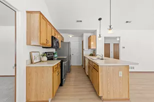 6802 Ridge Rock Dr, New Albany, OH 43054 - Photo 8