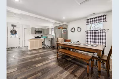 24 Main Street, Bloomingburg, OH 43106 - Photo 28