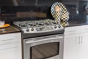 8033 Hillingdon Dr, Powell, OH 43065 - Photo 8