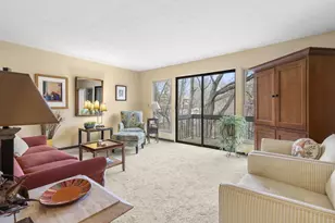 3172 Walden Ravines, Columbus, OH 43221 - Photo 16