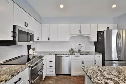 4677 Harrisburg Pike, Grove City, OH 43123 - Photo 16