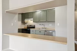 736 Worthington Forest Pl, Columbus, OH 43229 - Photo 10