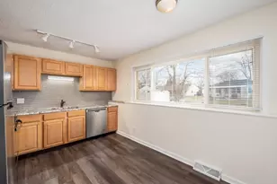 3779 Irwin Ave, Grove City, OH 43123 - Photo 8