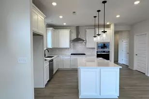 1849 Melanzana Dr, Hilliard, OH 43026 - Photo 2