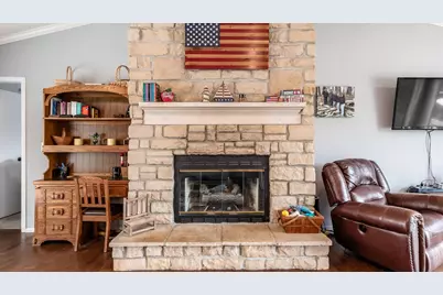 4491 Price Road NE, Newark, OH 43055 - Photo 8