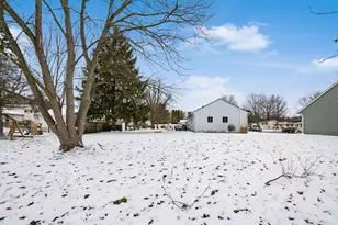 613 Mistletoe St, Columbus, OH 43230 - Photo 34