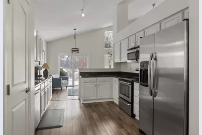 9230 Echo Hill Court, Columbus, OH 43240 - Photo 8