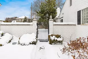 2200 Nayland Rd, Columbus, OH 43220 - Photo 46