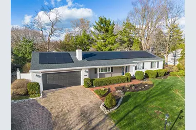 2200 Nayland Road, Columbus, OH 43220 - Photo 1