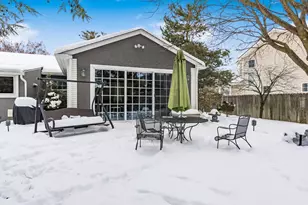 2200 Nayland Rd, Columbus, OH 43220 - Photo 48