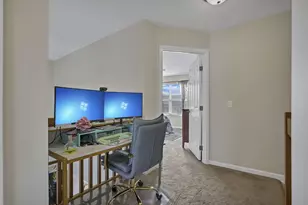 8277 Deering Oaks Dr, Blacklick, OH 43004 - Photo 18