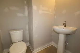 4570 Burgstaller Ct, Grove City, OH 43123 - Photo 8