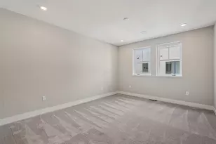 282 Dickenson St, Columbus, OH 43215 - Photo 28