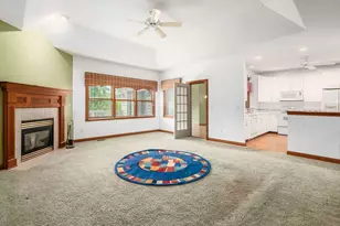 895 Linworth Village Dr, Columbus, OH 43235 - Photo 18