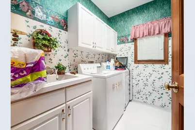 895 Linworth Village Drive, Columbus, OH 43235 - Photo 10