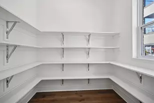 284 Dickenson St, Columbus, OH 43215 - Photo 16