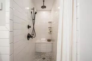 995 Harrison Ave, Columbus, OH 43201 - Photo 32