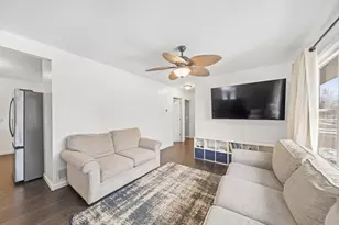 1243 Simpson Dr, Columbus, OH 43227 - Photo 4