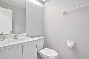 6770 Chateau Chase Dr, Columbus, OH 43235 - Photo 34