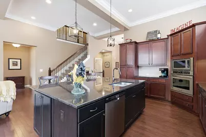 3913 Shadowstone Way, Columbus, OH 43221 - Photo 12