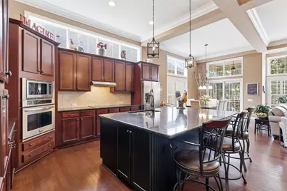 3913 Shadowstone Way, Columbus, OH 43221 - Photo 10