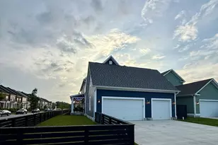 5801 Hickory Dr, Lewis Center, OH 43035 - Photo 70